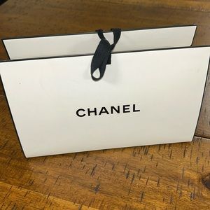 Chanel box